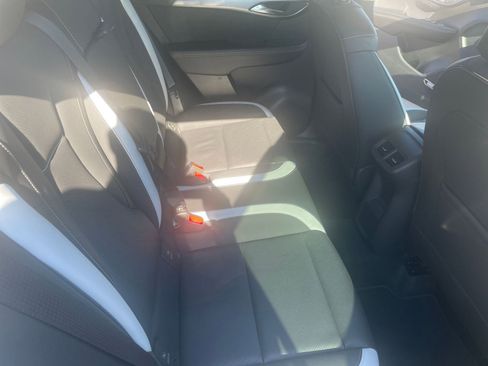 Used 2024 Buick Envision Sport Touring image 38