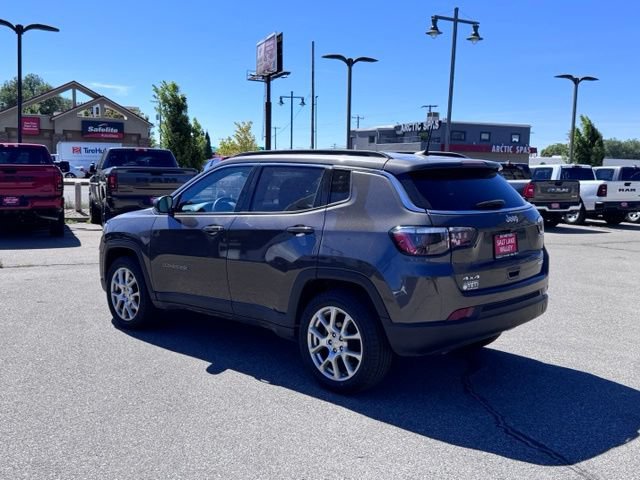 Certified 2023 Jeep Compass Latitude AWD/4WD image 4
