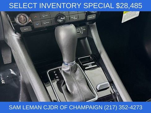 New 2026 Jeep Compass Latitude image 14