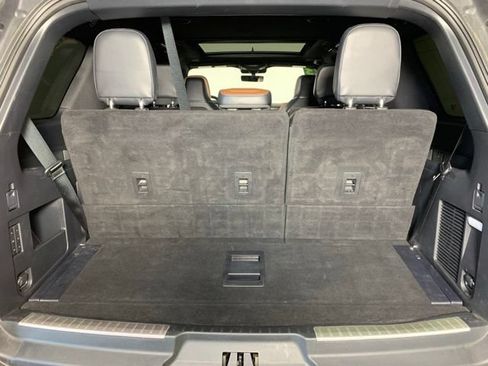 Used 2023 Lincoln Navigator Reserve w/ Equipment Group 201A AWD/4WD image 27
