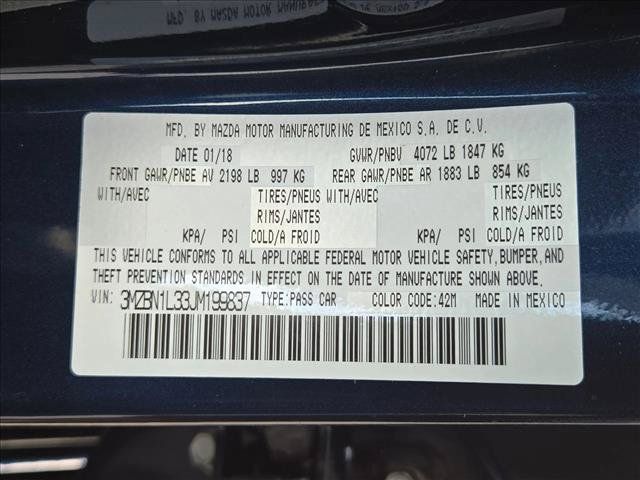 Used 2018 MAZDA MAZDA3 Touring FWD image 23