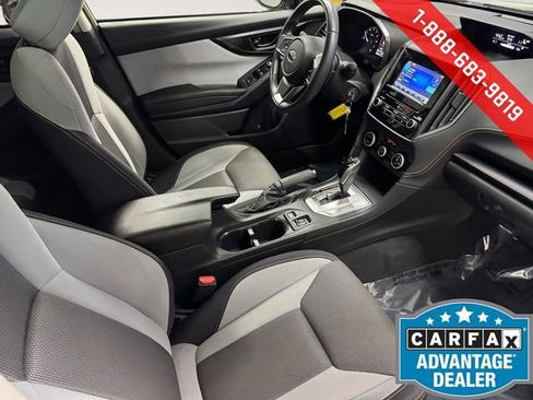 Used 2023 Subaru Crosstrek 2.0i Premium image 5
