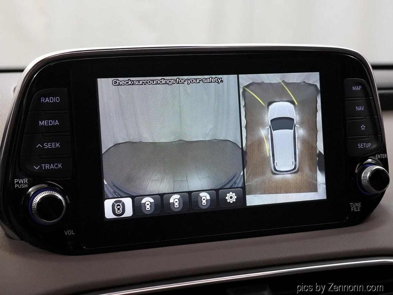Used 2020 Hyundai Santa Fe Limited AWD/4WD image 22