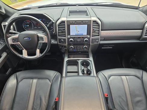 Used 2020 Ford F450 Platinum AWD/4WD image 9