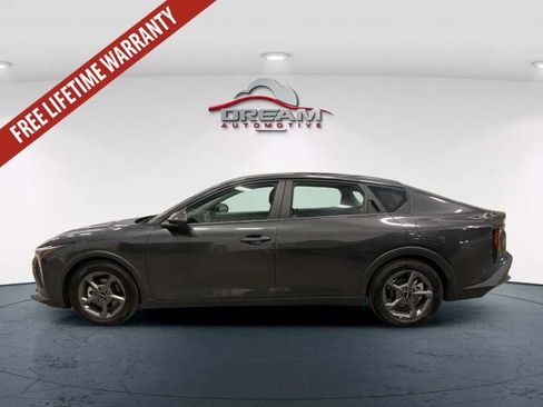 Used 2025 Kia K4 FWD image 17