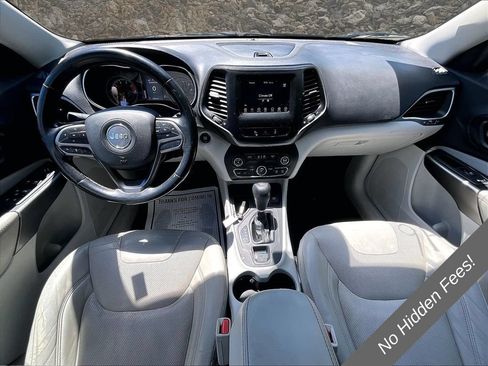 Used 2021 Jeep Cherokee Latitude Lux FWD image 14