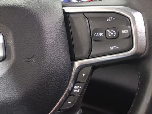 Used 2023 RAM 1500 Laramie AWD/4WD image 36