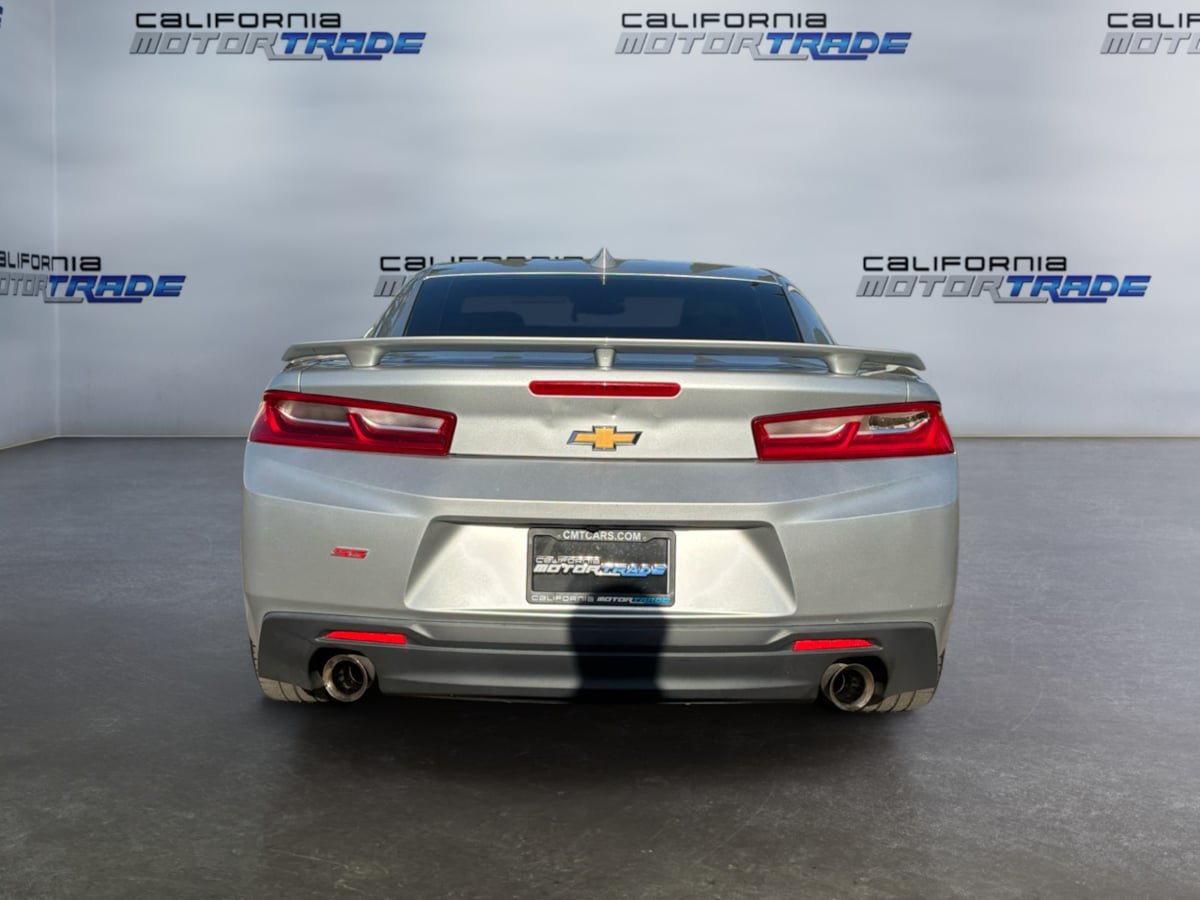 Used 2017 Chevrolet Camaro SS RWD image 6