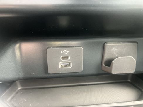 Used 2025 Ford F150 XLT w/ Equipment Group 301A Standard AWD/4WD image 30