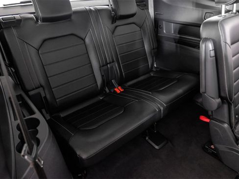 Used 2021 Volkswagen Atlas SEL Premium image 44