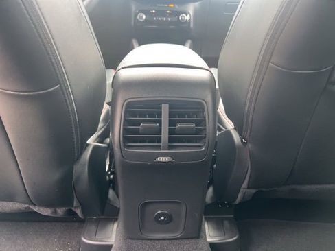 Used 2025 Ford Escape ST-Line w/ Tech Pack #1 image 18
