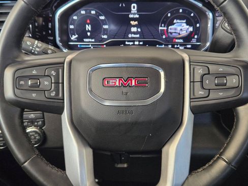 Used 2024 GMC Sierra 1500 Elevation AWD/4WD image 16
