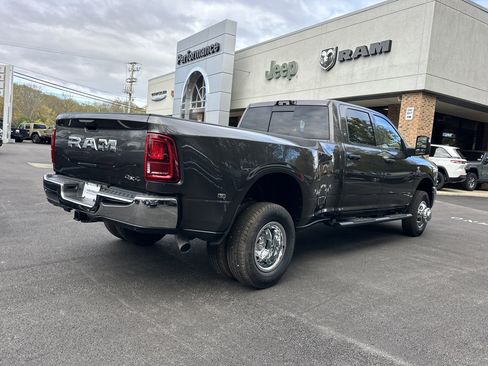 New 2026 RAM 3500 Tradesman image 15