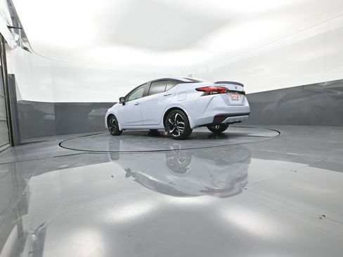 Certified 2025 Nissan Versa SR w/ Trunk Package image 26