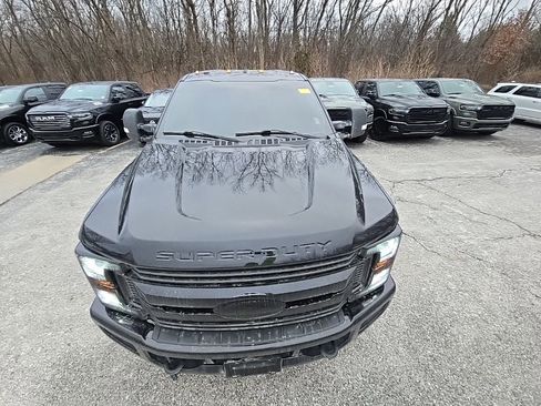 Used 2019 Ford F350 XLT w/ XLT Value Package image 13