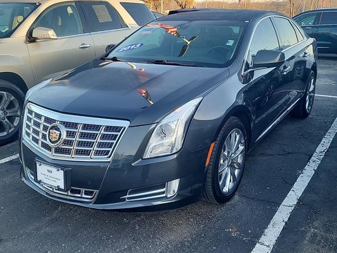 Used 2013 Cadillac XTS Luxury w/ Driver Awareness Package image 10