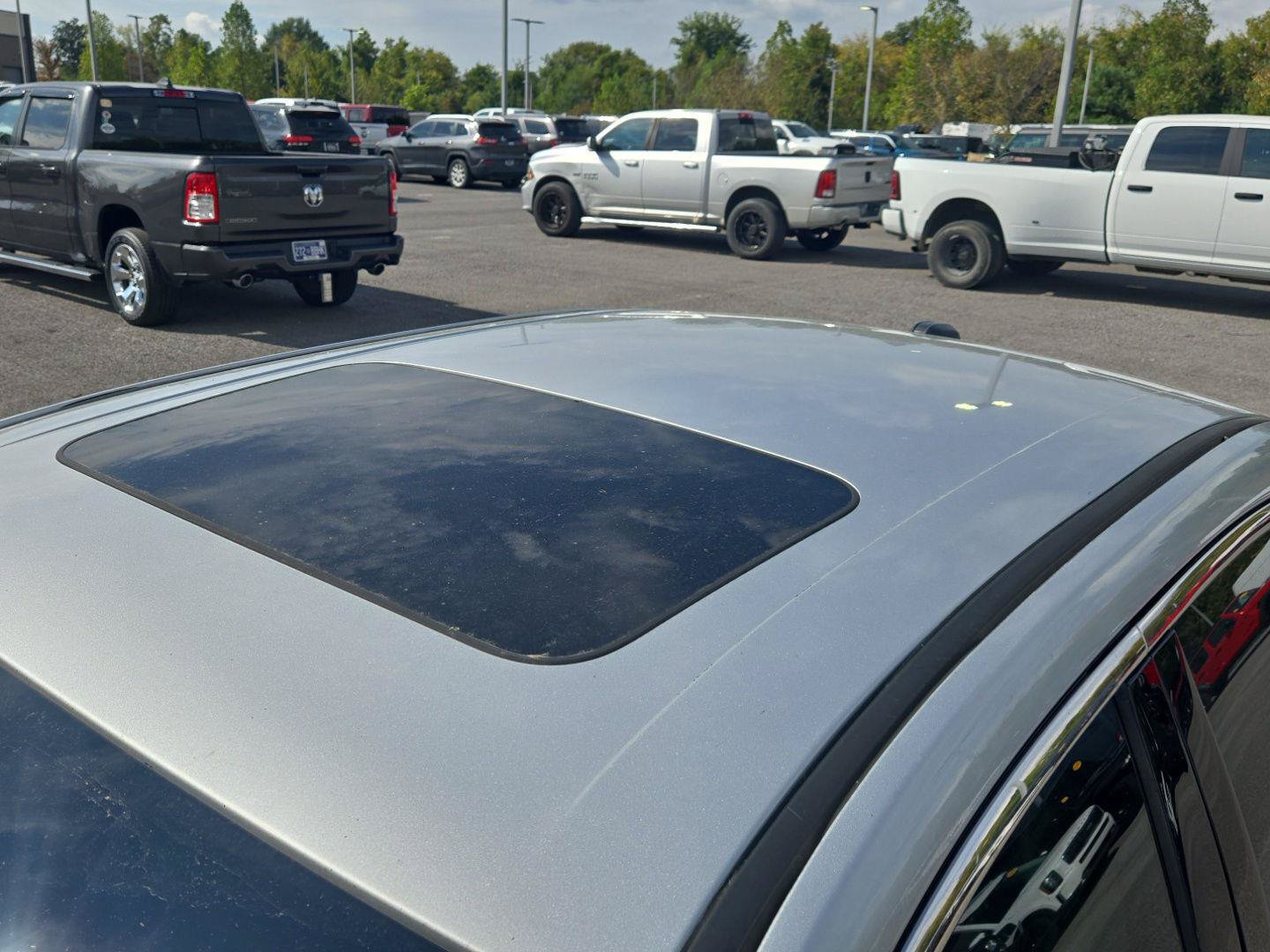 Used 2015 Ford Taurus Limited FWD image 13