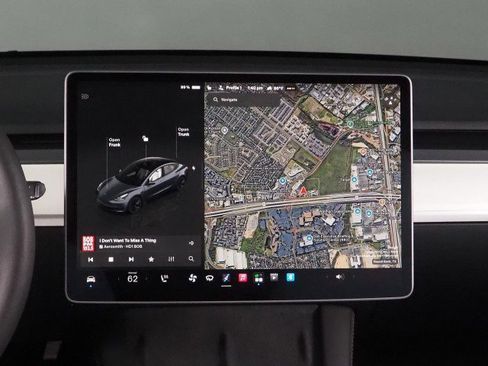 Used 2023 Tesla Model 3 RWD image 24