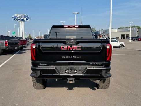 Used 2025 GMC Sierra 3500 Denali w/ Denali Reserve Package AWD/4WD image 6