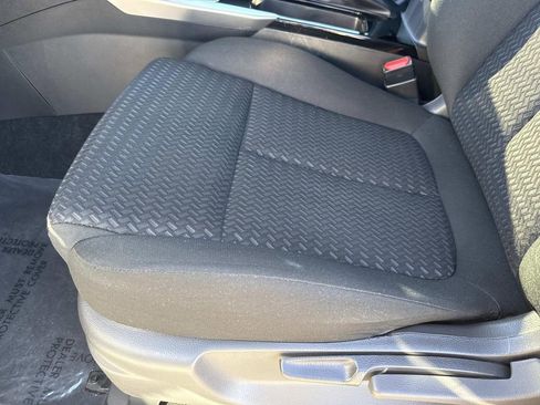 Used 2025 Mitsubishi Eclipse Cross LE image 24