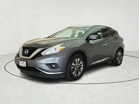 Used 2016 Nissan Murano SV w/ Premium Package image 3