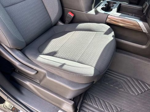 Used 2023 Chevrolet Silverado 2500 LT w/ Convenience Package image 23