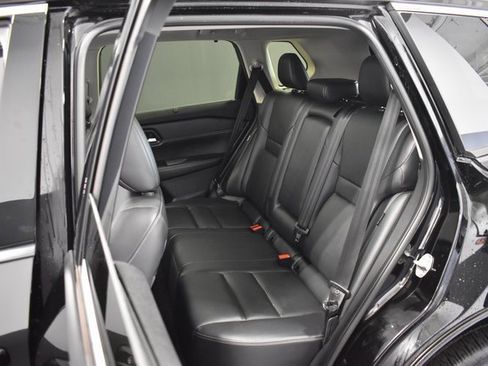 Certified 2025 Nissan Rogue SL w/ Tech Package image 34