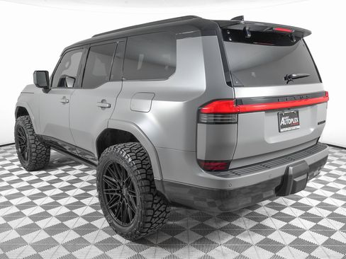 Used 2025 Lexus GX 550 550 Luxury+ image 8