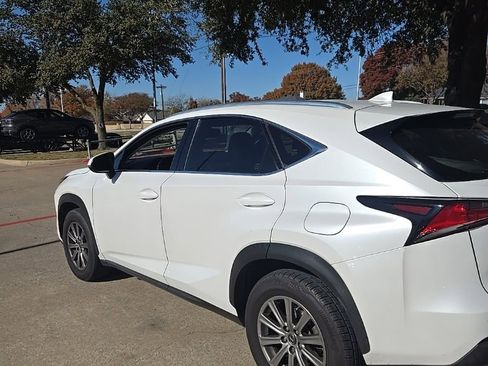 Used 2019 Lexus NX 300 FWD image 5