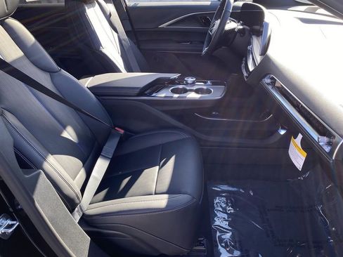 New 2026 Cadillac Lyriq Luxury image 42