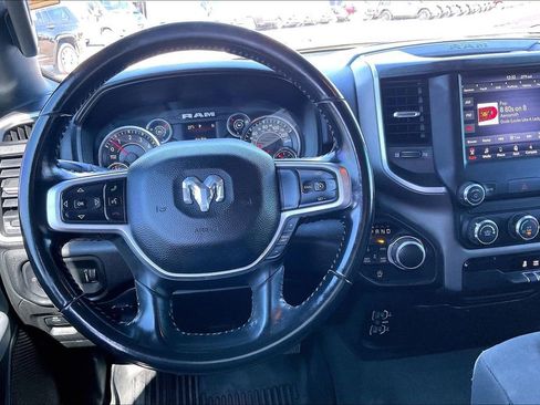 Used 2021 RAM 1500 Lone Star image 3