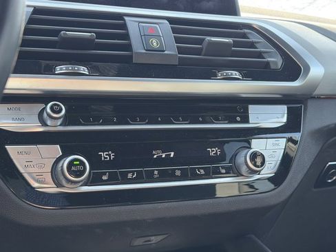 Used 2021 BMW X4 xDrive30i w/ Premium Package image 23