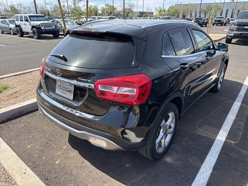 Used 2018 Mercedes-Benz GLA 250 4MATIC w/ Convenience Package image 3