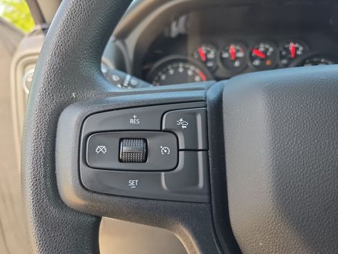 Used 2025 Chevrolet Silverado 1500 Custom Trail Boss AWD/4WD image 21