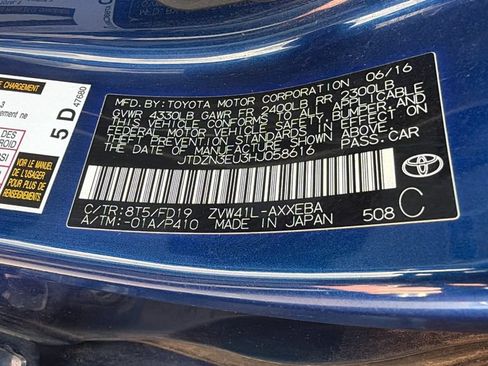 Used 2017 Toyota Prius V Two w/ Carpet Mat Package FWD image 30