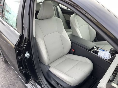 New 2026 Toyota Camry XLE w/ Premium Plus Package AWD/4WD image 41