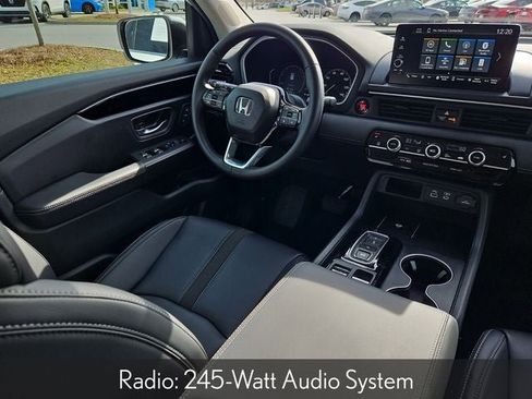 Certified 2025 Honda Pilot EX-L image 17