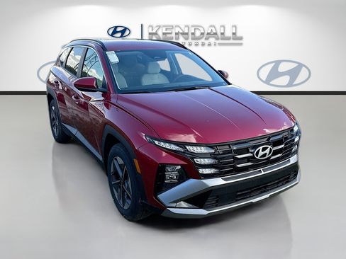 Certified 2026 Hyundai Tucson SEL FWD image 1