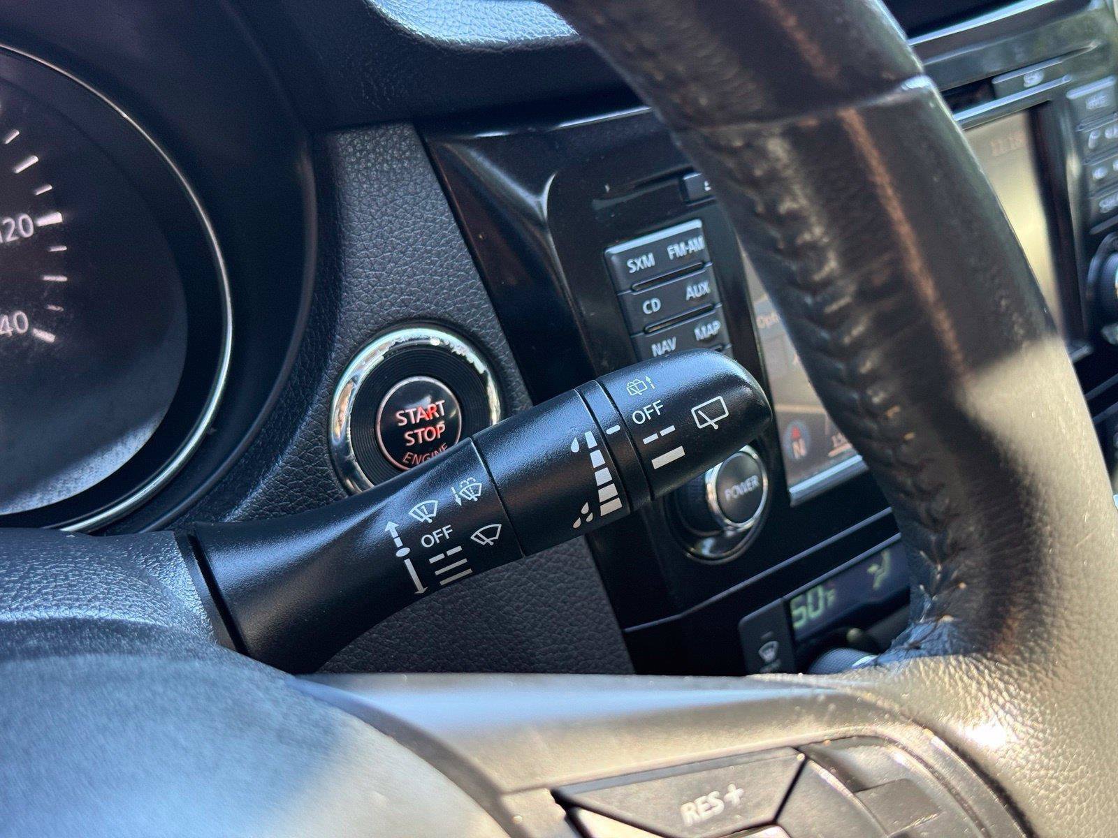 Used 2017 Nissan Rogue SL w/ SL Premium Package FWD image 38