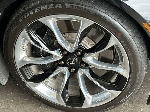 Used 2022 Lexus LC 500 Convertible w/ Touring Package RWD image 4