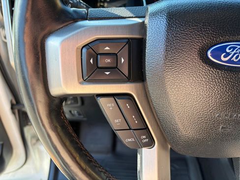 Used 2018 Ford F150 Platinum w/ Technology Package AWD/4WD image 18
