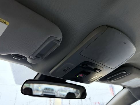 Used 2024 Toyota Camry SE image 20