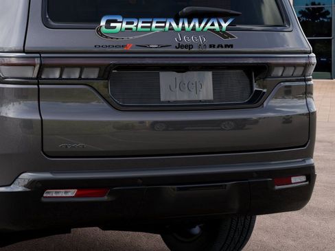 New 2026 Jeep Grand Wagoneer Limited w/ Premium Group II AWD/4WD image 13
