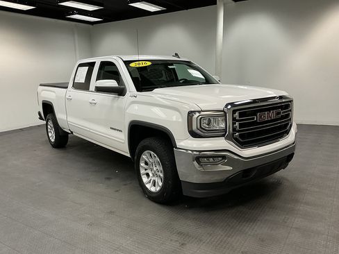 Used 2016 GMC Sierra 1500 SLE w/ SLE Value Package AWD/4WD image 7