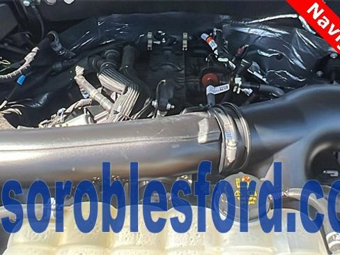 Certified 2024 Ford Expedition XLT image 12