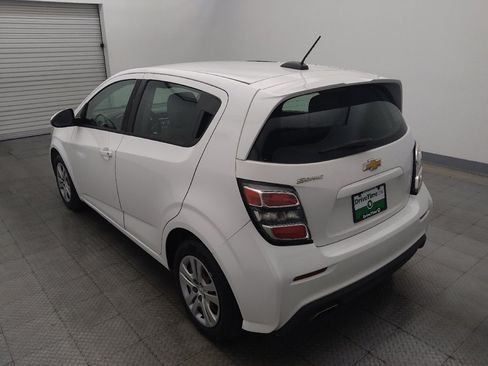 Used 2019 Chevrolet Sonic LT FWD image 5