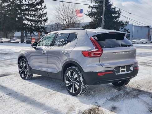 New 2026 Volvo XC40 B5 Plus w/ Protection Package Premier image 6