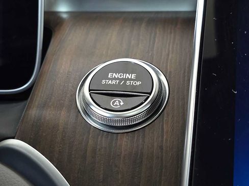 Certified 2026 Mercedes-Benz GLC 300 4MATIC image 35