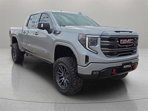 Used 2024 GMC Sierra 1500 AT4 w/ Technology Package image 7