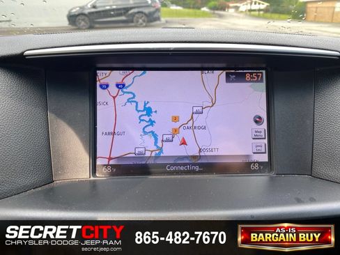 Used 2011 INFINITI M56 w/ Sport Pkg RWD image 14